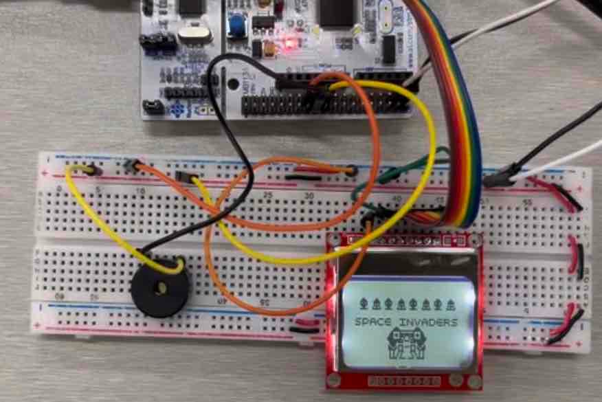 Space Invaders Game based on Embedded Systems using STM32NUCLEO-L476RG